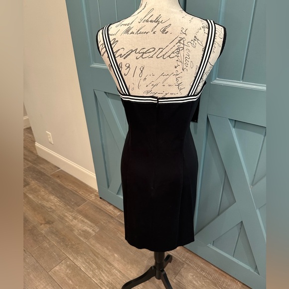 Ann Taylor Dress - Picture 2 of 5